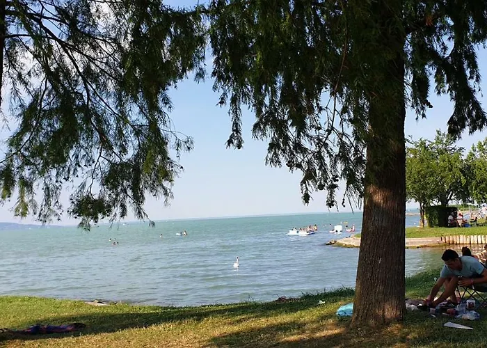 Mila - Keszeg Апартаменты Замарди