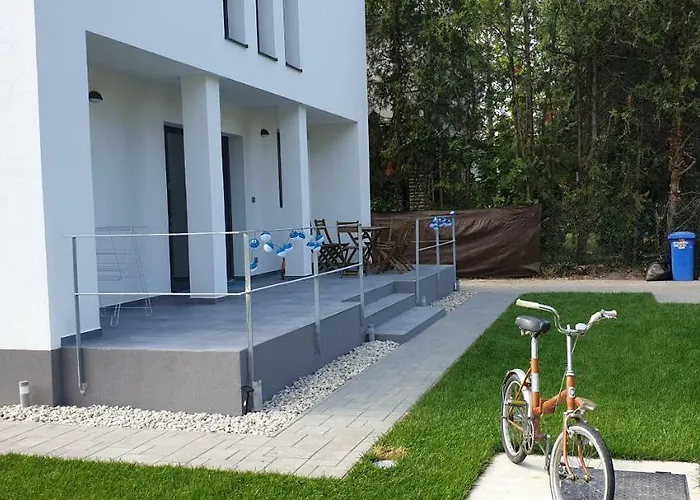 Mila - Keszeg アパート